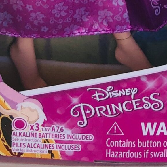 New in Box-Hasbro Disney Princess Shimmering Song Rapunzel, Singing Doll - Picture 9 of 13